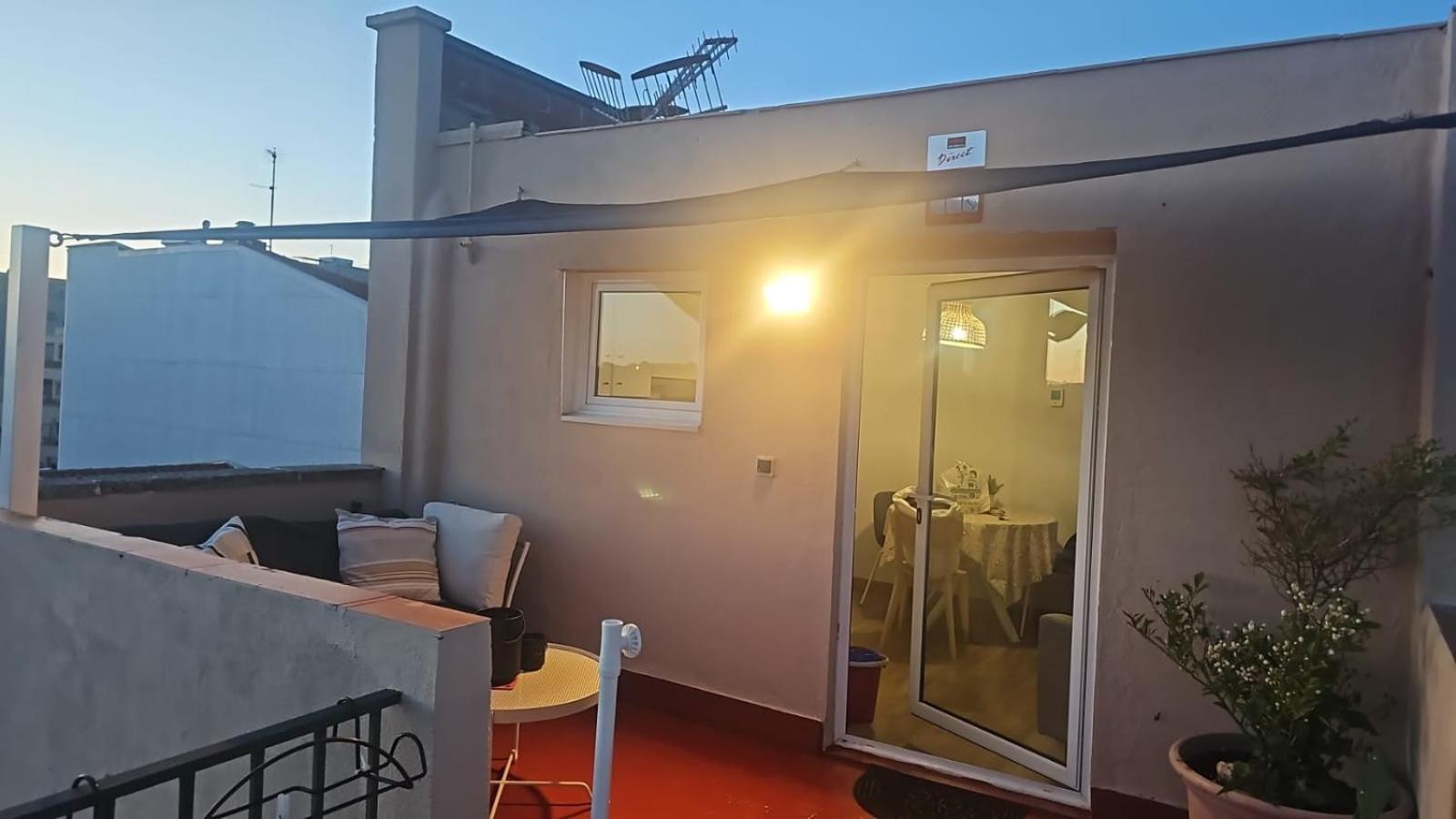 Atico Hygge & Art Space Terrassa Zewnętrze zdjęcie